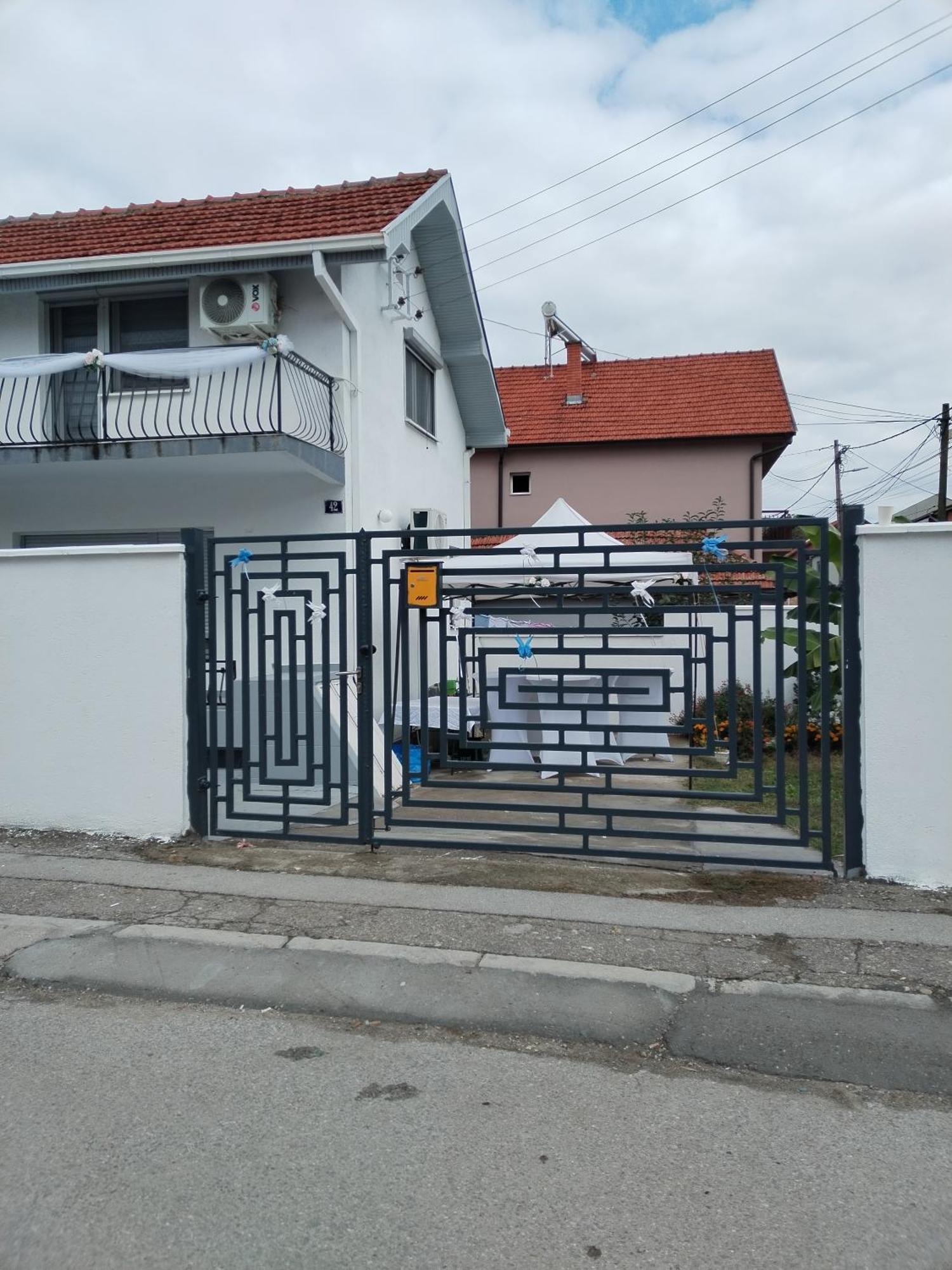 Ferienwohnung Gostinska Kuca Leskovac  Exterior foto